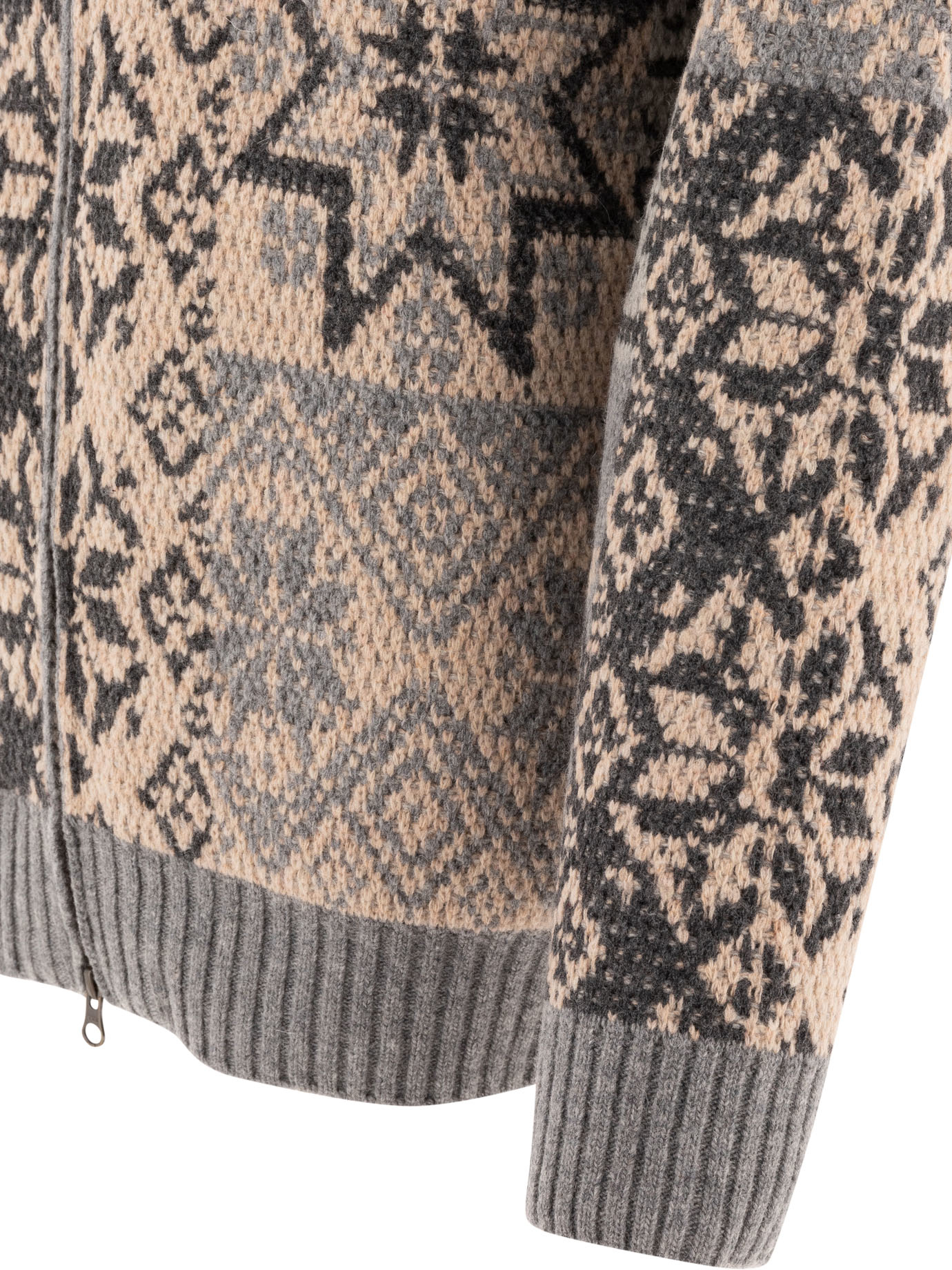 BEAMS PLUS Grey Knitwear